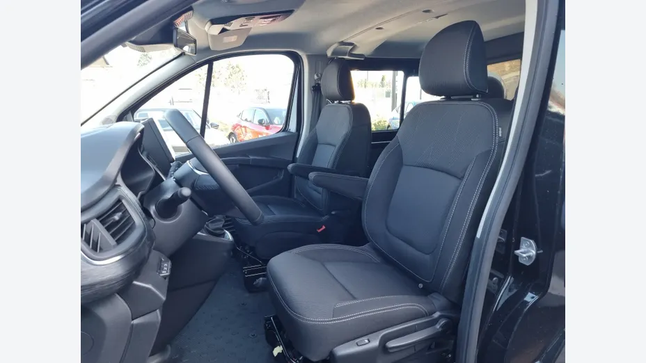 RENAULT Trafic Trafic 2.0 dCi L2H1 HD Pack Clim (bryg.) Nowy