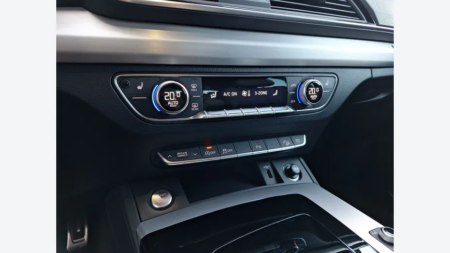 AUDI Q5 Q5 40 TDI mHEV Quattro Advanced S tronic