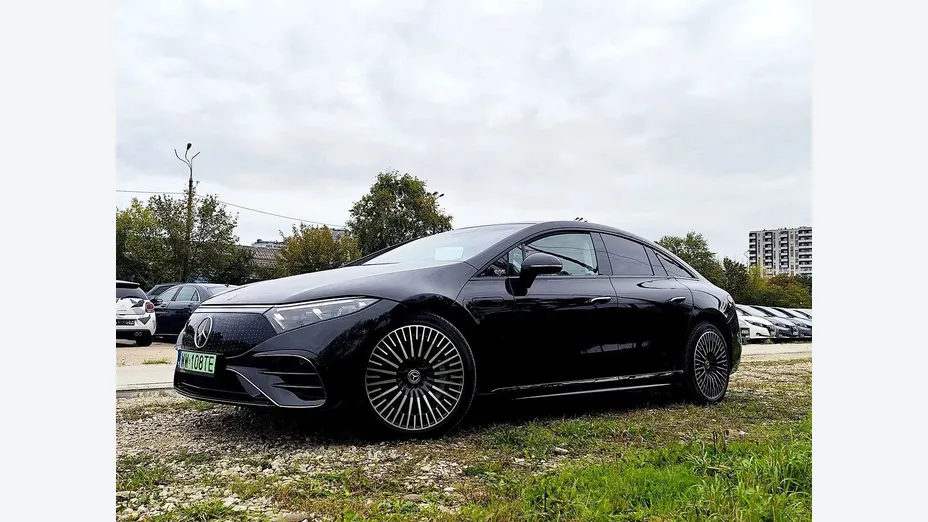 MERCEDES-BENZ EQS EQS 580 107.8kWh 4-Matic AMG Line