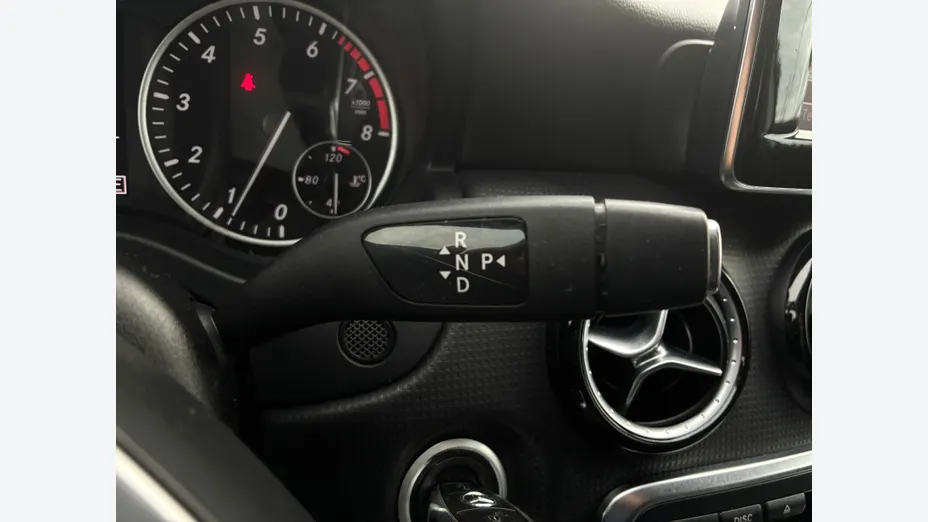 MERCEDES-BENZ A Klasa A 180