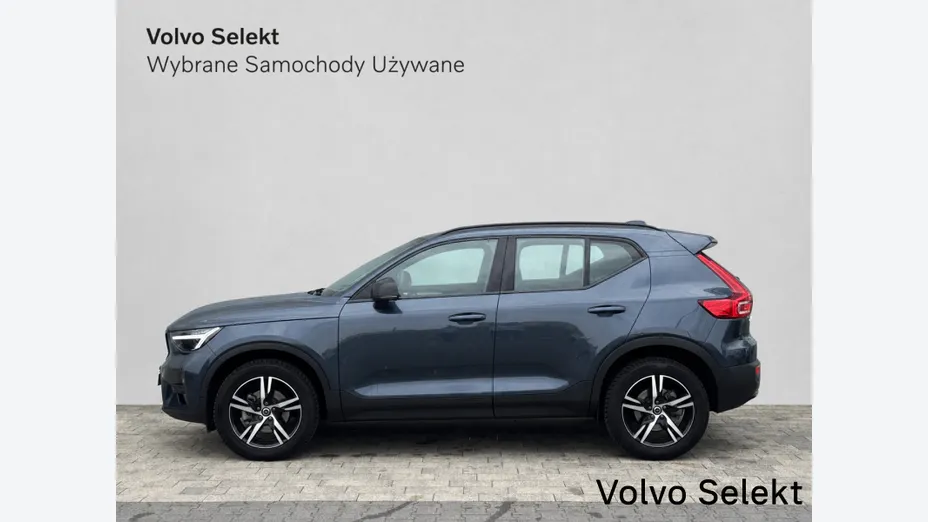 VOLVO XC40 XC40 B3 Plus Dark aut