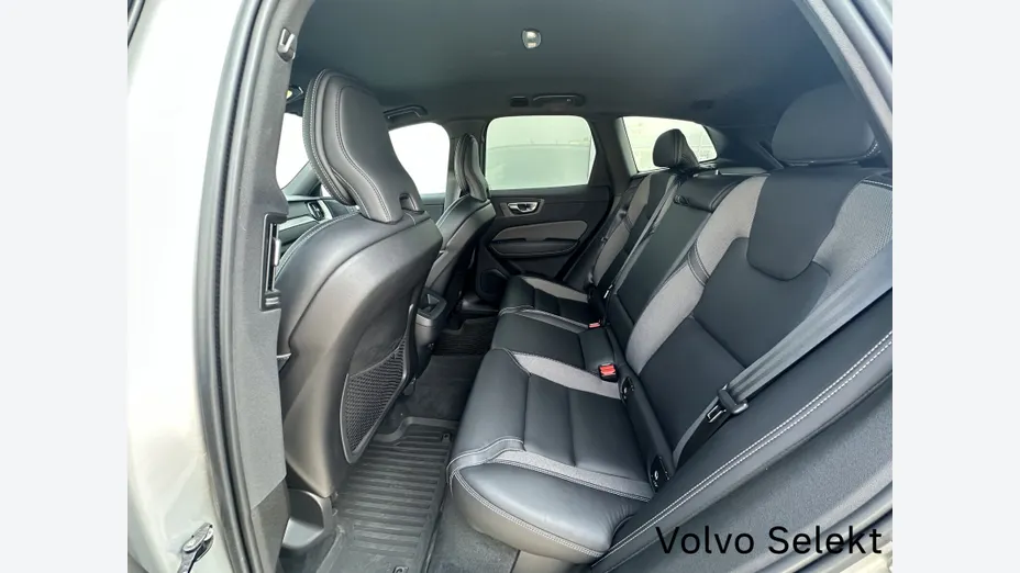 VOLVO XC60 XC60 B4 B R-Design aut