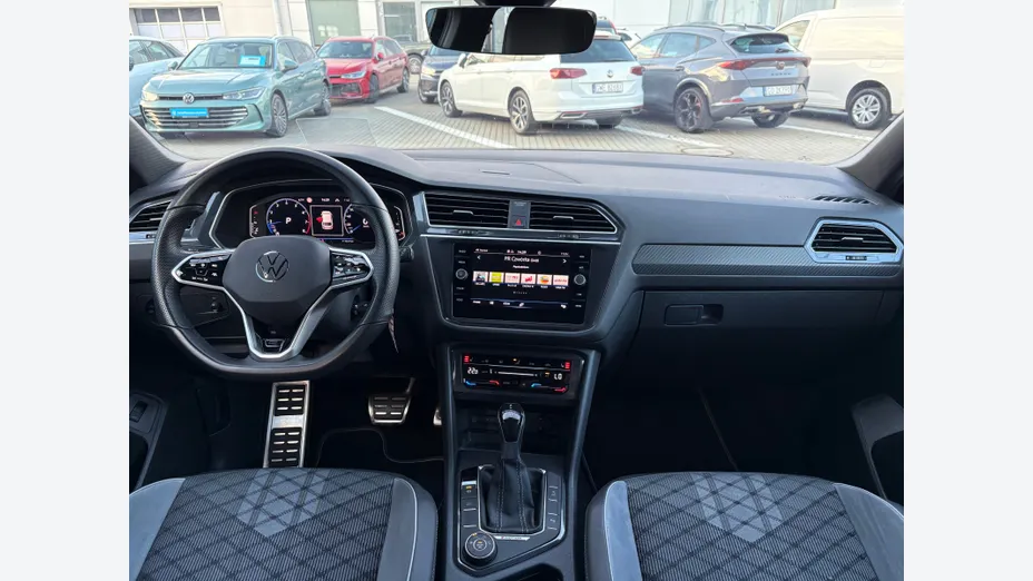 VOLKSWAGEN Tiguan Allspace -
