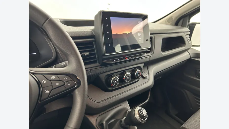 RENAULT Trafic -