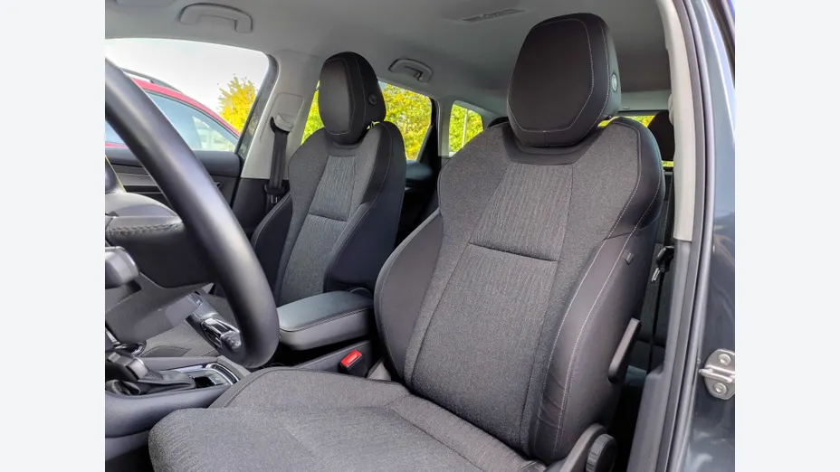 SKODA Karoq -