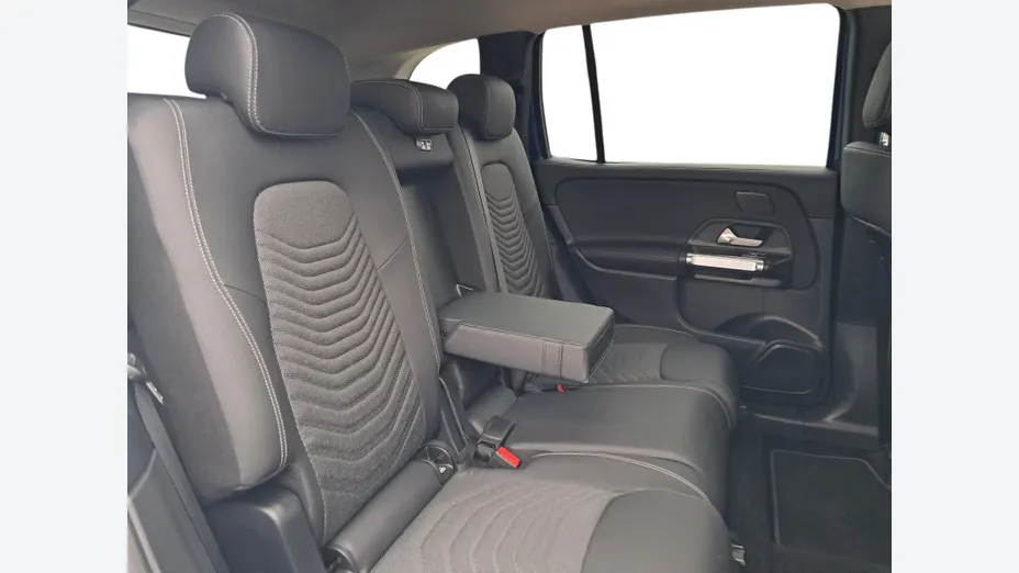 MERCEDES-BENZ GLB GLB 200 mHEV Progressive 7G-DCT