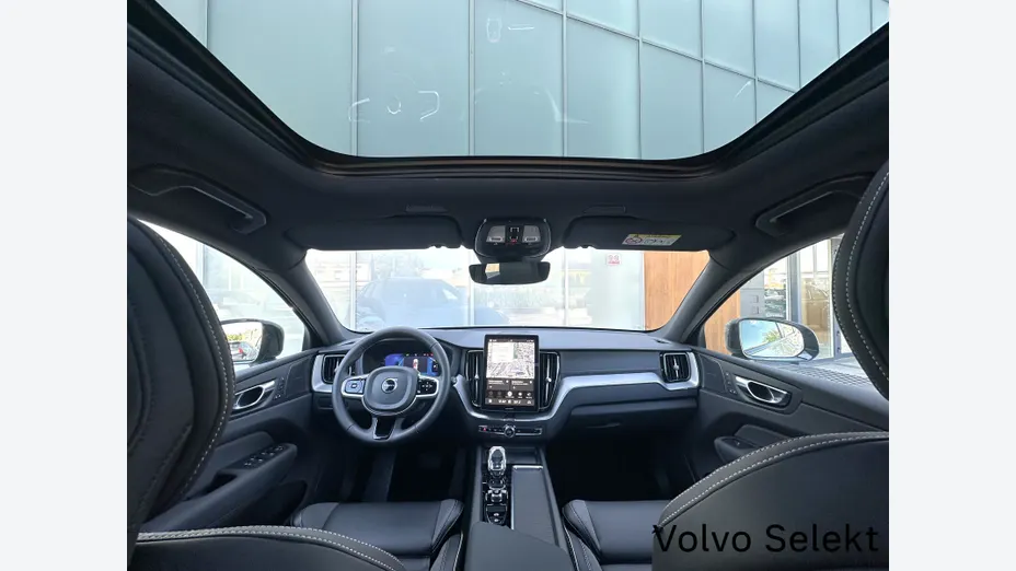 VOLVO XC60 XC60 T8 Plug-In Hybrid AWD Ultra Black Edition aut