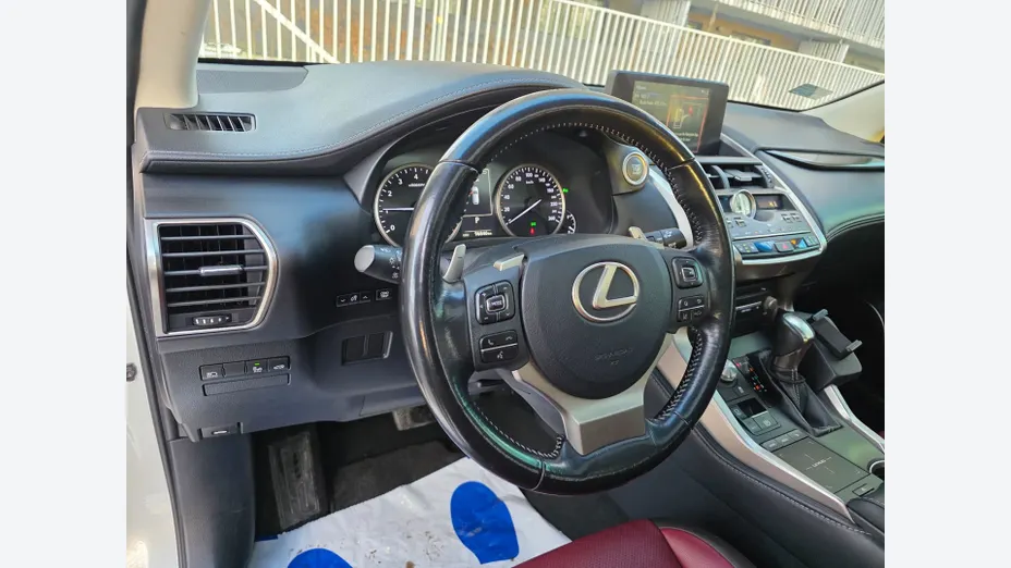 LEXUS NX -