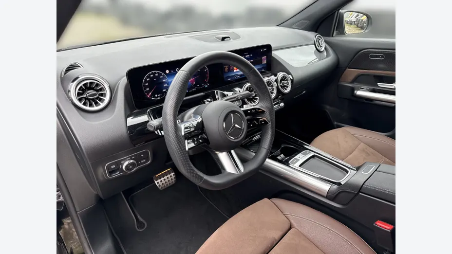 MERCEDES-BENZ GLA GLA 200 mHEV AMG Line 7G-DCT