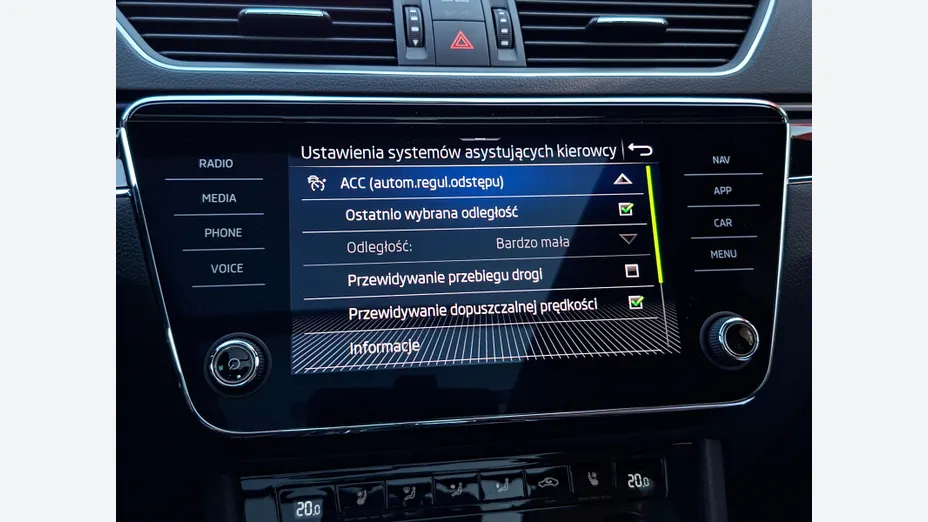 SKODA Superb Superb 2.0 TDI SCR L&K DSG