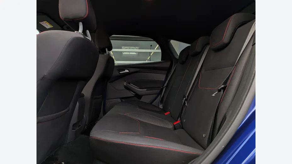 FORD Focus Focus 1.5 EcoBoost ST-Line Black ASS