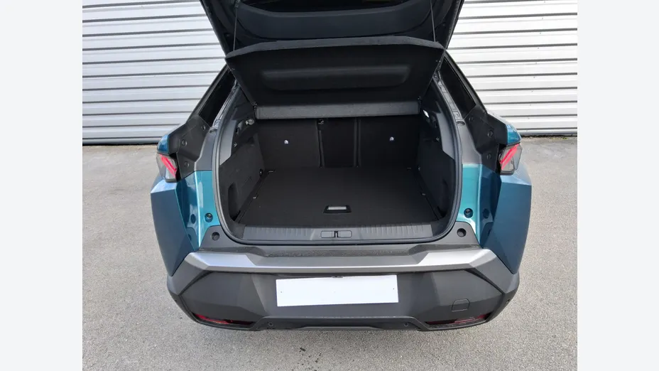 PEUGEOT 3008 -