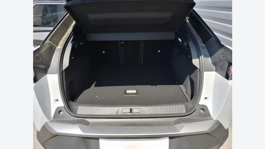 PEUGEOT 3008 -