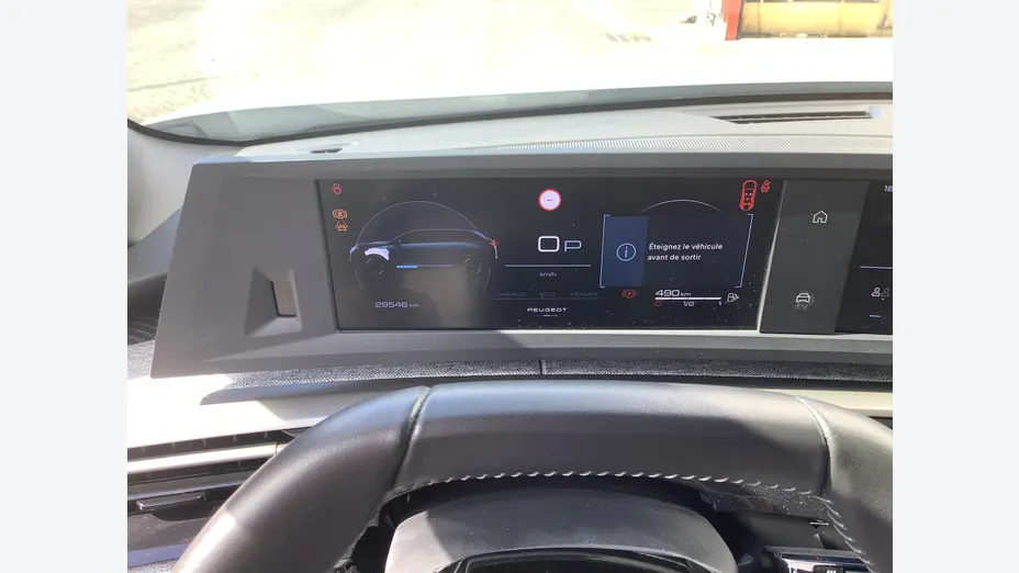 PEUGEOT 5008 -