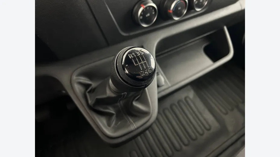 RENAULT Master -