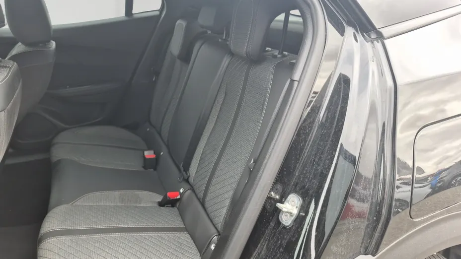 PEUGEOT 2008 -