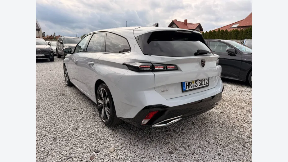 PEUGEOT 308 -