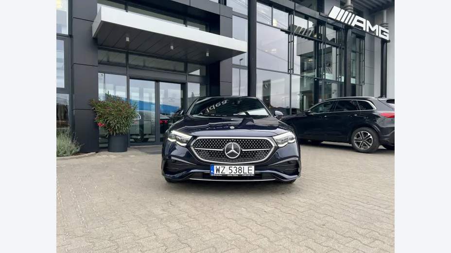 MERCEDES-BENZ E Klasa E 220 d mHEV 4-Matic AMG 9G-Tronic