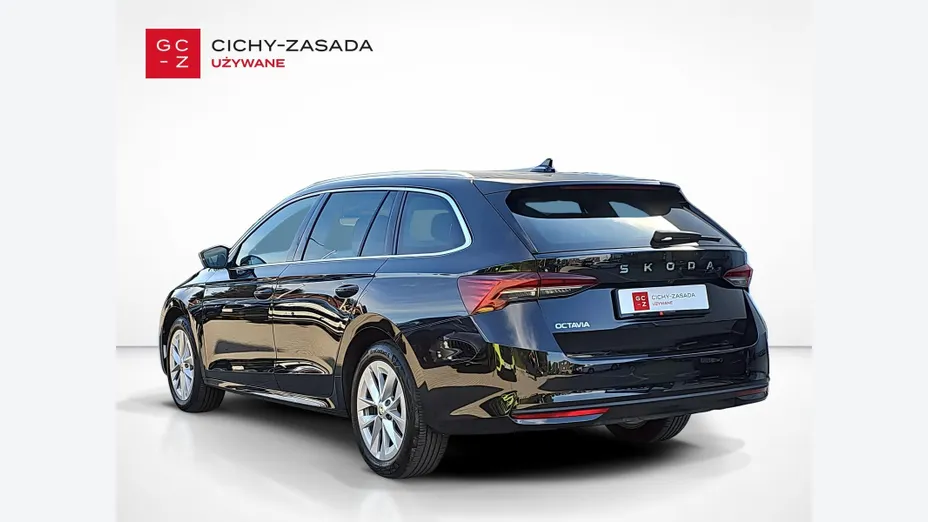 SKODA Octavia -