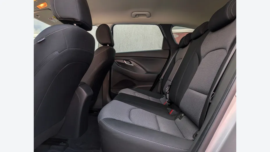 HYUNDAI i30 i30 1.0 T-GDI Modern