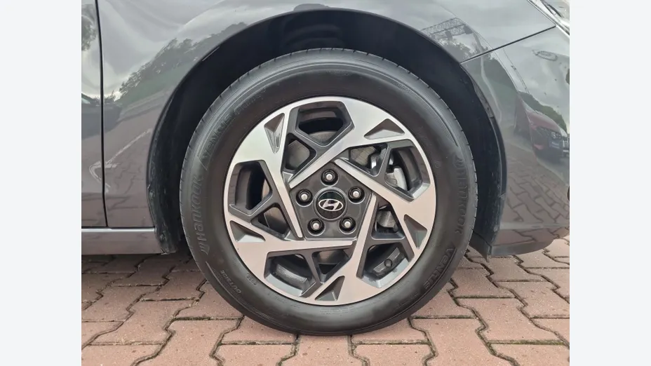 HYUNDAI i30 i30 1.6 T-GDI Smart DCT
