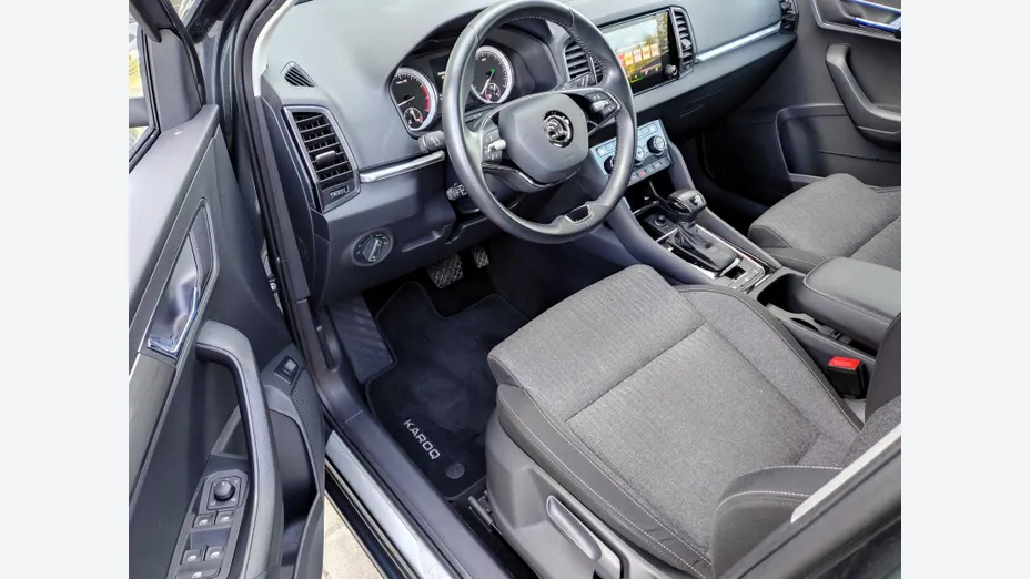 SKODA Karoq -