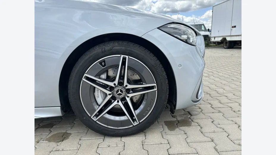 MERCEDES-BENZ C Klasa C 180 mHEV AMG