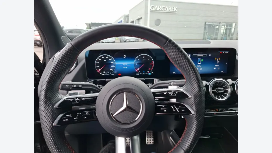 MERCEDES-BENZ GLA GLA 220 d 4-Matic AMG Line 8G-DCT