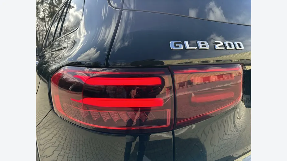 MERCEDES-BENZ GLB GLB 200 mHEV Progressive 7G-DCT