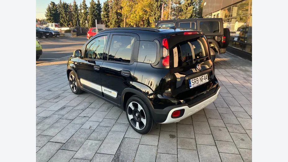 FIAT Panda Pandina 1.0 Hybrid Cross