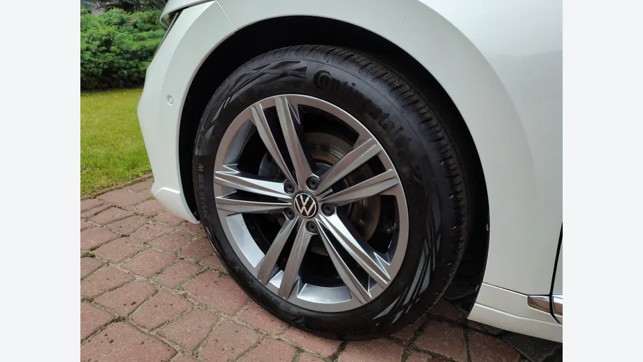 VOLKSWAGEN Arteon Arteon 2.0 TDI R-Line DSG