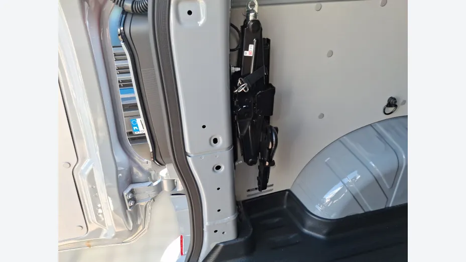 VOLKSWAGEN Transporter Transporter TDI L2H1 Edition 4Motion aut Nowy