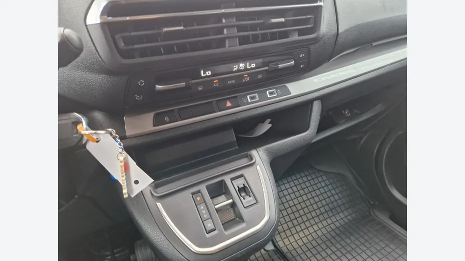 PEUGEOT Traveller Traveller 2.0 BlueHDi Long Business EAT8
