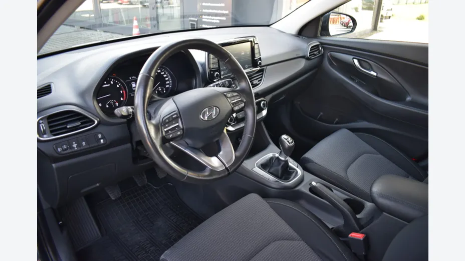 HYUNDAI i30 i30 1.0 T-GDI Modern