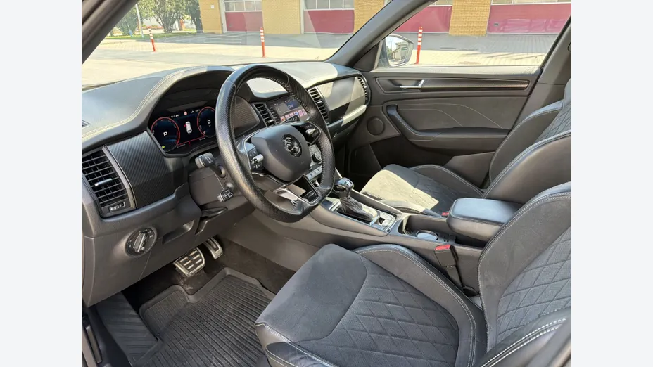 SKODA Kodiaq Kodiaq 2.0 TSI 4x4 Sportline DSG