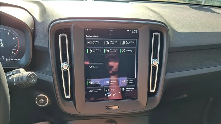 VOLVO XC40 XC40 B3 Core aut