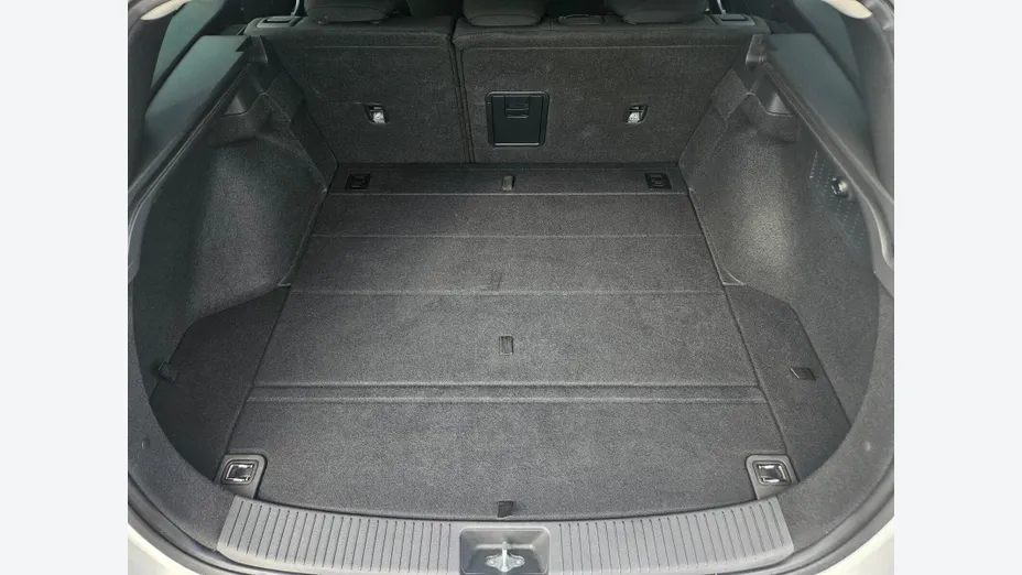 HYUNDAI i30 i30 1.5 T-GDI 48V Smart