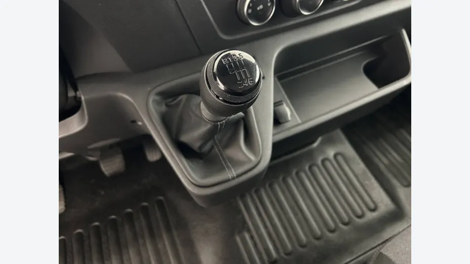 RENAULT Master -