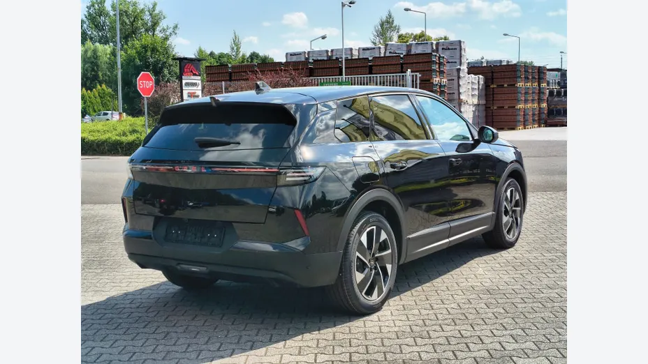OPEL Grandland -