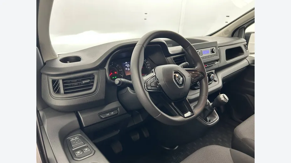 RENAULT Trafic -