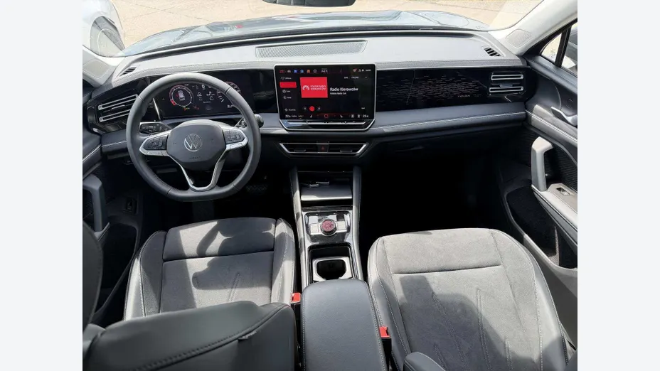 VOLKSWAGEN Tayron -