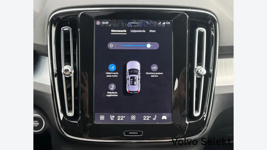VOLVO XC40 XC40 B3 Plus Dark aut