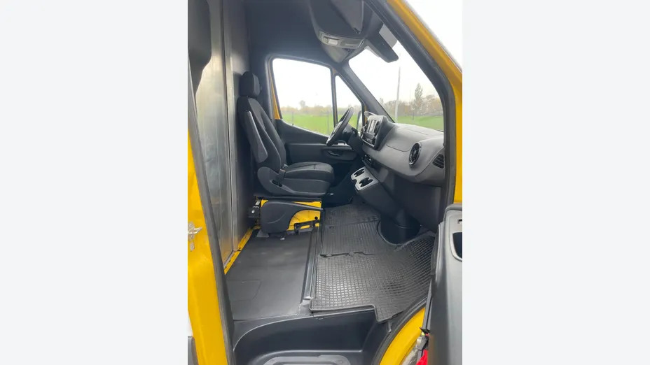 MERCEDES-BENZ Sprinter Sprinter 214 CDI 907.221