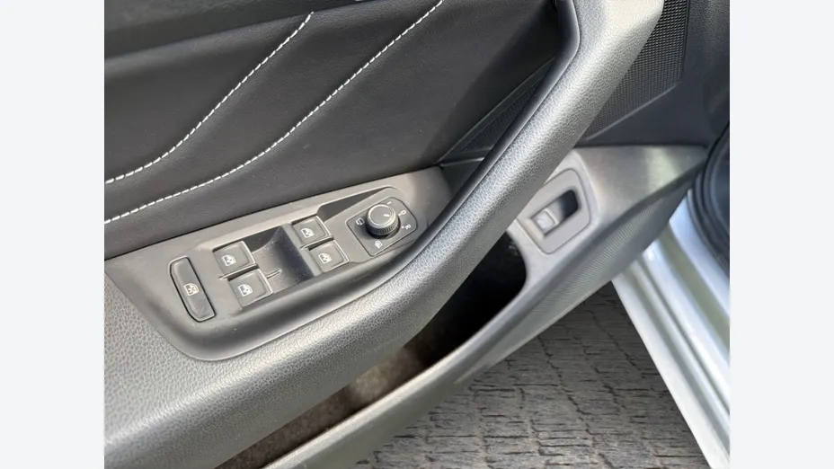VOLKSWAGEN Arteon Arteon 2.0 TSI Elegance DSG