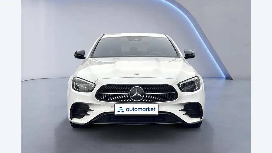MERCEDES-BENZ E Klasa E 220 d 4-Matic AMG/Avantgarde