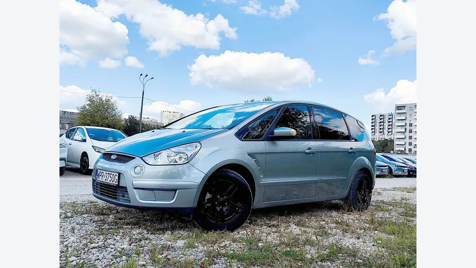 FORD S-MAX -