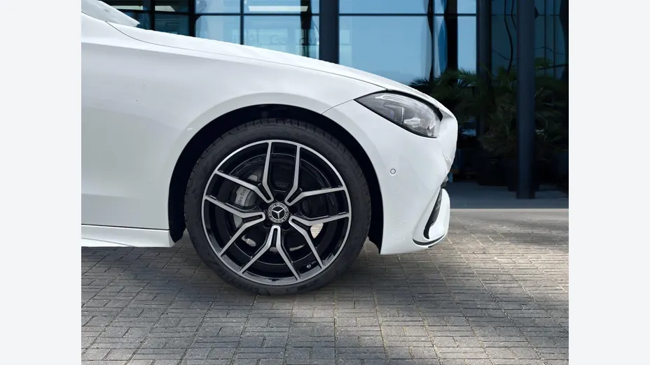 MERCEDES-BENZ C Klasa C 300 mHEV 4-Matic AMG
