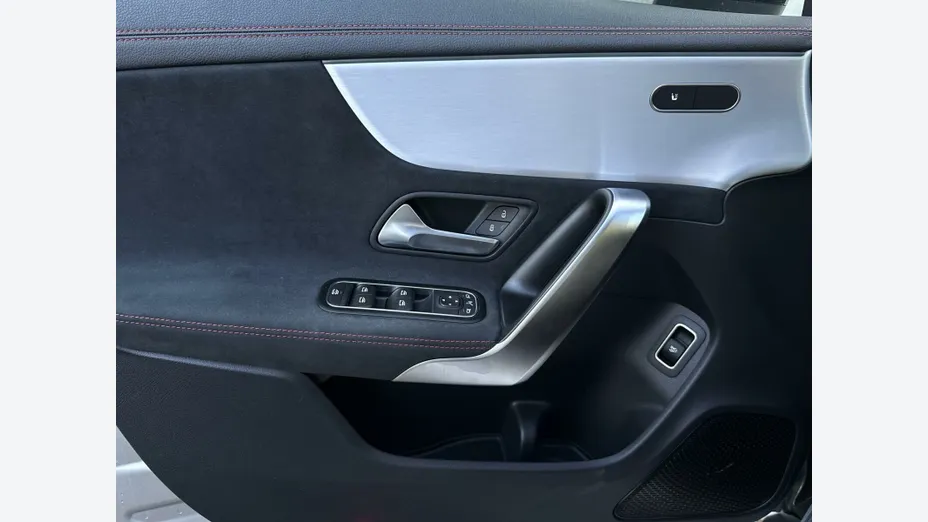 MERCEDES-BENZ CLA CLA 200 mHEV AMG Line 7G-DCT