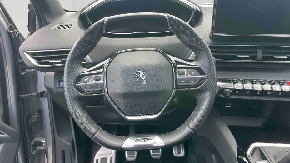 PEUGEOT 3008 -