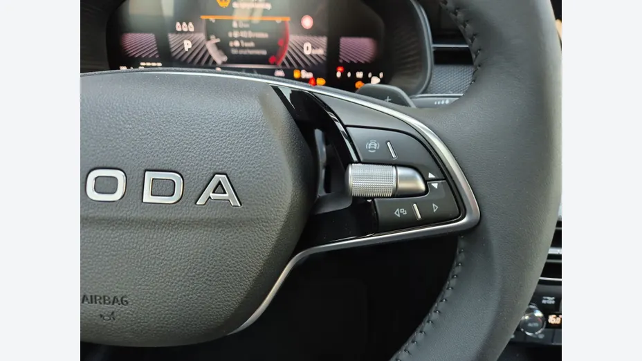 SKODA Kamiq Kamiq 1.5 TSI Drive DSG Nowy